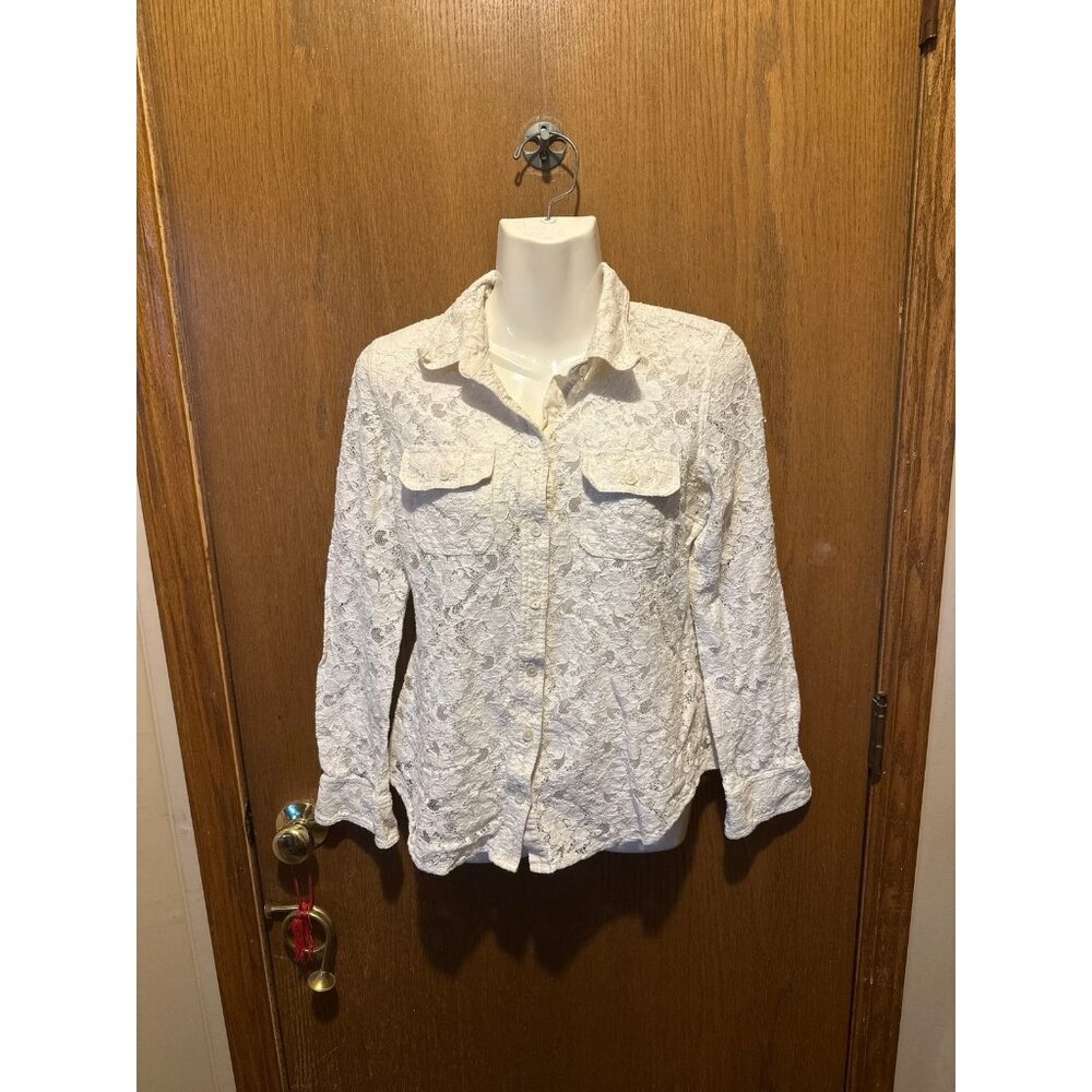 Medium Lucky Brand lacy Blouse button up white Long Sleeves